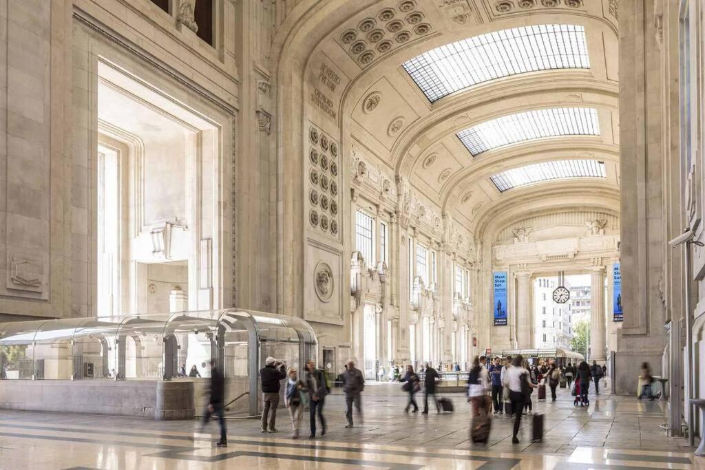 Appartamento - Stazione Centrale Milaan Buitenkant foto